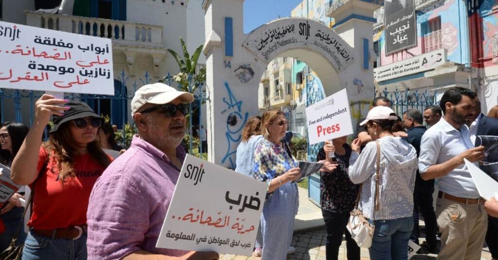 Tunisian journalists demand arrested colleagues’ release