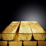 News24 | Gold price hits record high on rate cut expectations