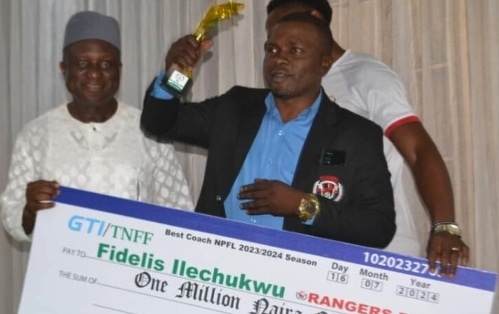 Fidelis Ilechukwu Dedicates ₦1 Million NPFL Best Coach Award To Fans