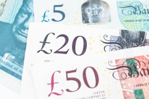 Pound Sterling Price News and Forecast: GBP/USD slips toward 1.2900, bears eye support at 1.2860