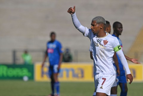 Pirates confirm Van Rooyen signing