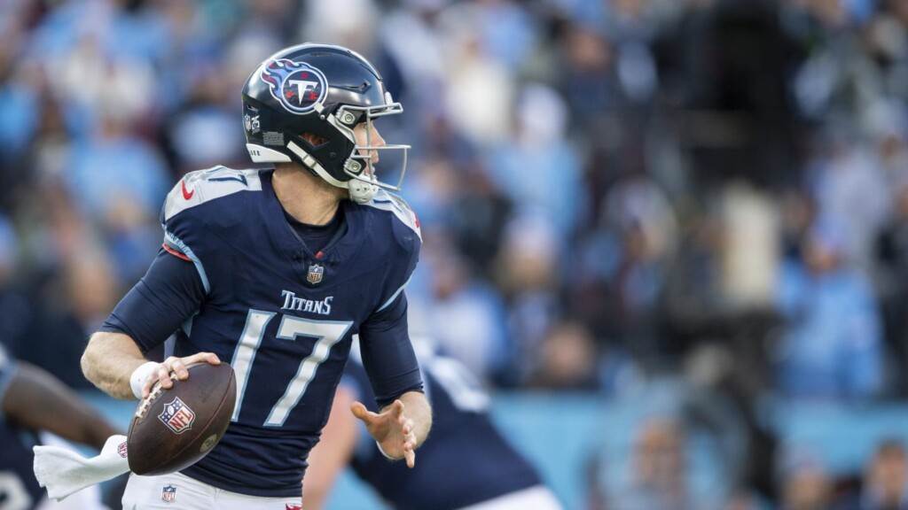 Detroit Lions quarterback depth free agent targets