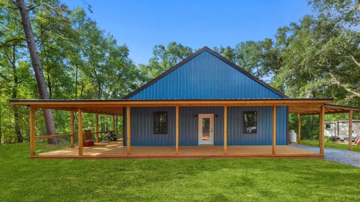 5 Gorgeous Barndominiums Priced Under $400K