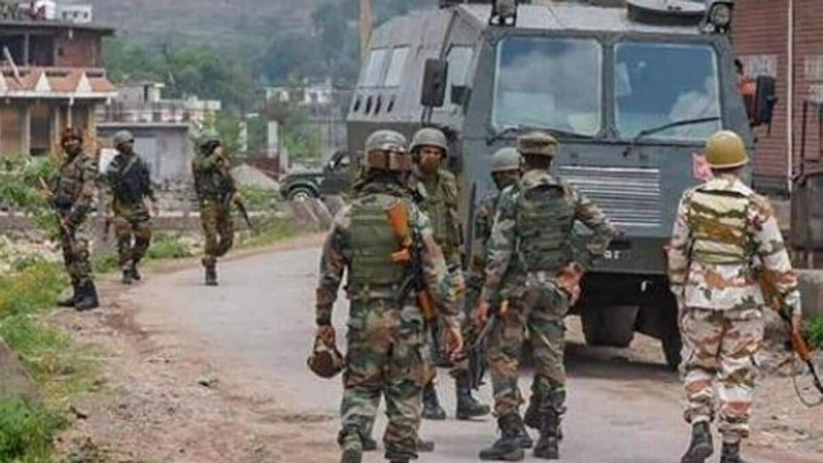 J&K news: 4 Jaish-e-Mohammed terrorists trapped after gunfight with security in Udhampur