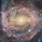 Hubble Images a Grand Spiral